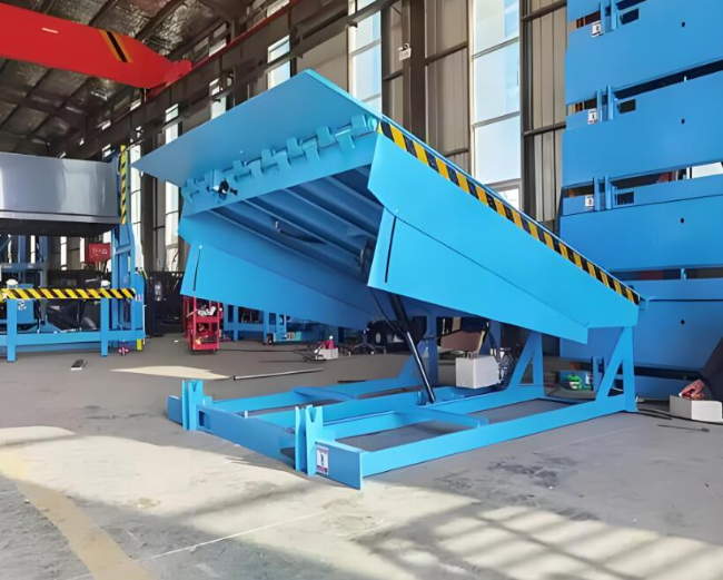 万冲镇固定式登车桥