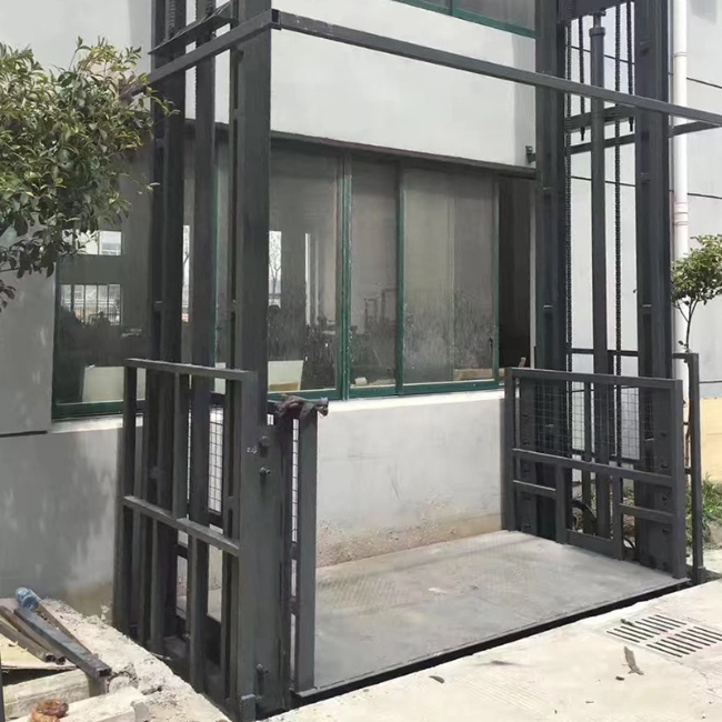 万冲镇5吨室外升降货梯